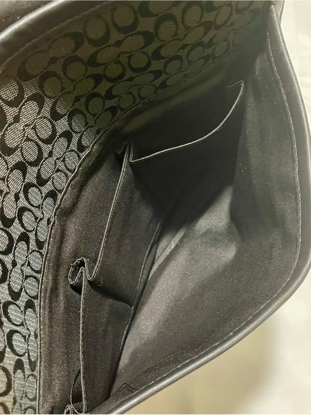 COACH Heritage Signature Jacquard Messenger Bag (Style F70699), EUC 💟